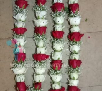 White and Red Roses in Gypsy Garland